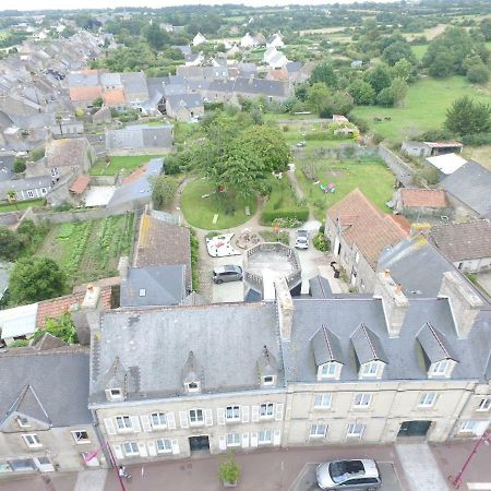 La Tourelle En Normandie Saint-Pierre-Eglise ภายนอก รูปภาพ