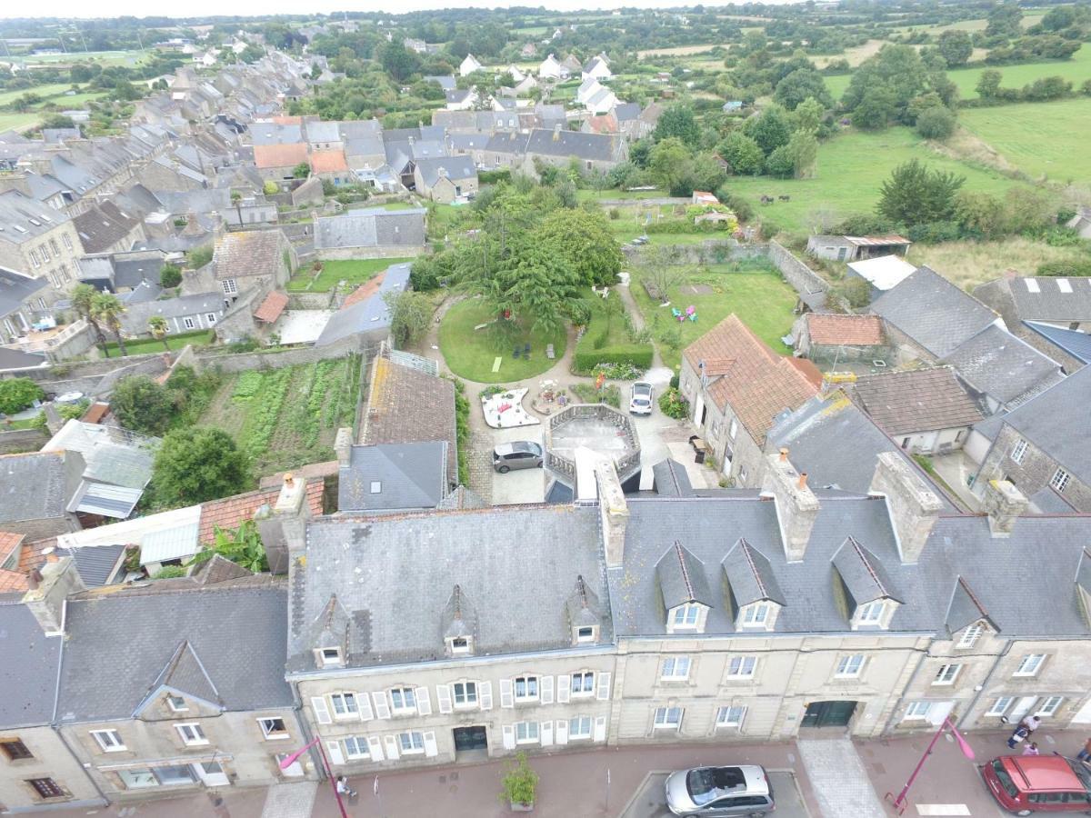 La Tourelle En Normandie Saint-Pierre-Eglise ภายนอก รูปภาพ